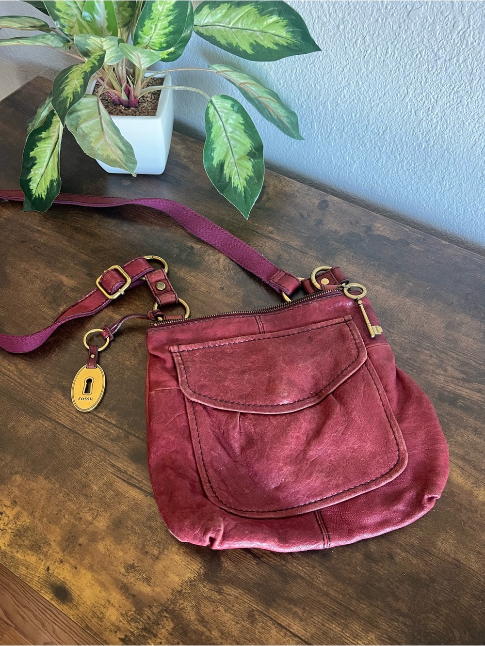 Vintage Fossil Wine Maroon Crossbody Bag